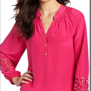 Lilly Pulitzer New w/o tags Elsa top w/eyelet sz S